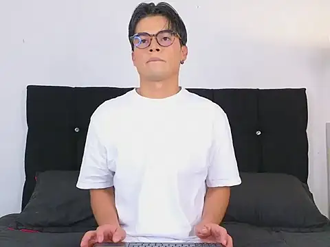 Snapshot of dereck_jeter chatting on February 13, 2026, 3:28 am dereck jeter online show from February 13, 2026, 3:28 am