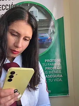 Alysson-- online show from February 5, 2026, 1:29 pm