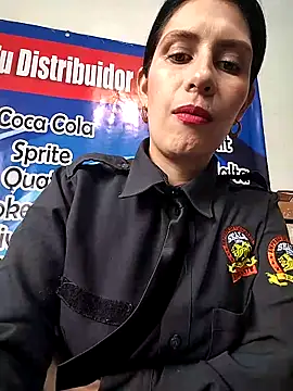 Alysson-- online show from September 29, 2025, 1:50 pm