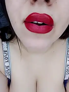 sexy-mariya online show from October 10, 2025, 3:35 pm