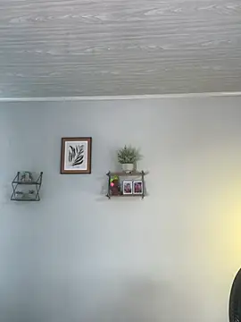 hot69temptation  online show from March 20, 2025, 2:32 pm