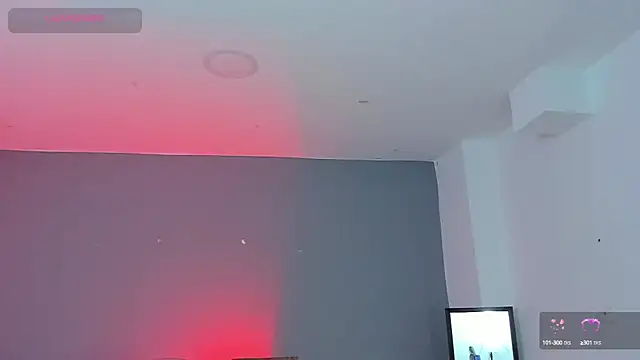 gwen ashly online show from March 18, 2025, 10:04 pm