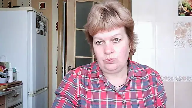 Ettie Tonia online show from March 10, 2025, 7:55 am