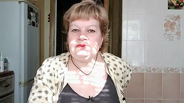 Ettie Tonia online show from March 12, 2025, 12:04 pm