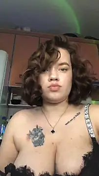 foxyyMoon online show from March 27, 2026, 3:48 am