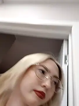 KeithTown online show from February 6, 2026, 5:42 pm