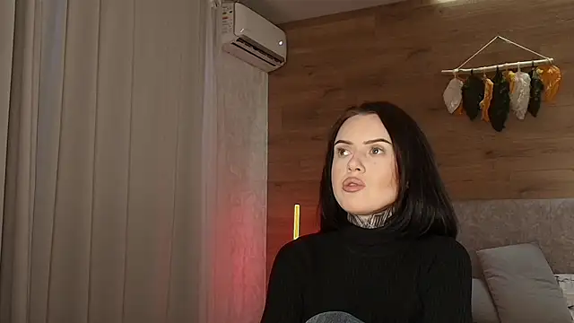 Snapshot of KeithTown chatting on February 27, 2025, 8:13 am KeithTown online show from February 27, 2025, 8:13 am