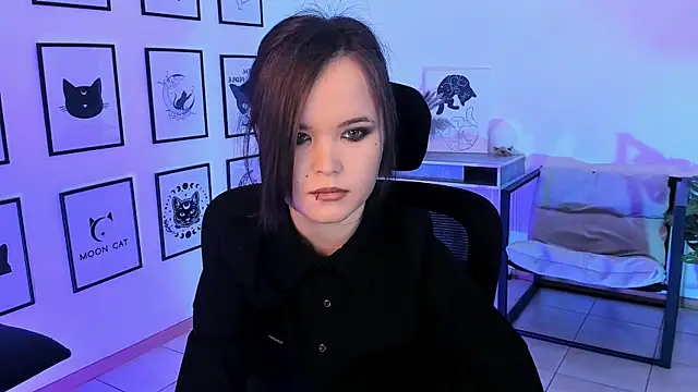 Elainebeness online show from February 5, 2025, 11:28 pm