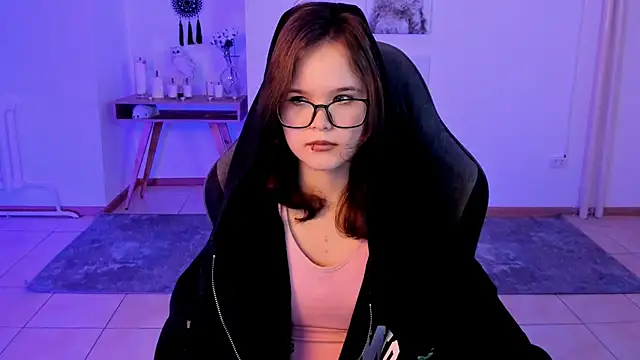 Elainebeness online show from February 1, 2025, 10:23 pm