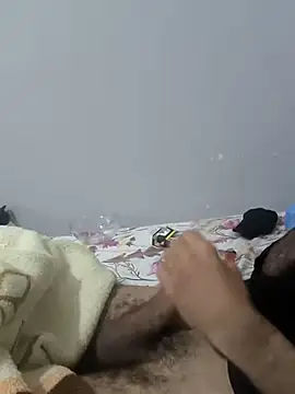 Snapshot of kinghunter21 chatting on February 23, 2025, 5:34 am kinghunter21 online show from February 23, 2025, 5:34 am