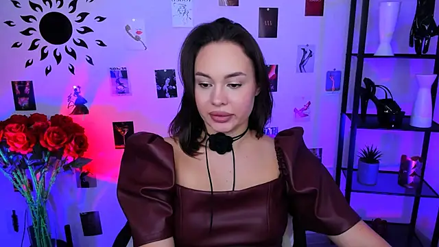 JaneWyatt online show from March 12, 2025, 10:05 am