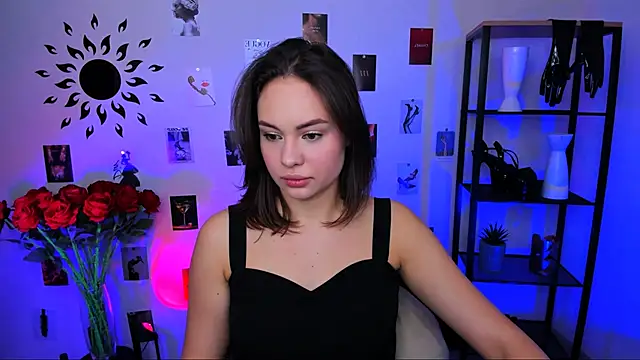 JaneWyatt online show from March 19, 2025, 4:03 am