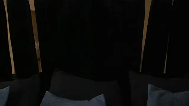 Snapshot of julieta_jewel chatting on May 1, 2026, 1:38 pm julieta jewel online show from May 1, 2026, 1:38 pm