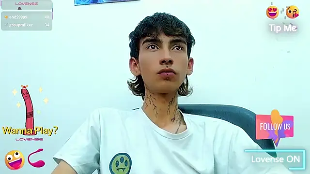 ttimy x boy online show from November 11, 2025, 5:35 am