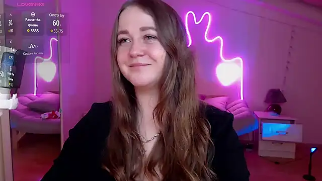 LizzyShine online show from March 21, 2025, 4:29 pm