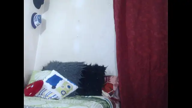 Snapshot of lorenitha_20 chatting on July 26, 2026, 3:57 am lorenitha 20 online show from July 26, 2026, 3:57 am