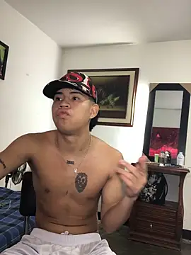 logannth online show from December 15, 2025, 9:09 pm