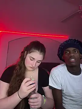 MarcusAndMarissa4ev online show from February 5, 2025, 12:27 pm