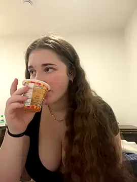 MarcusAndMarissa4ev online show from December 6, 2024, 11:38 am