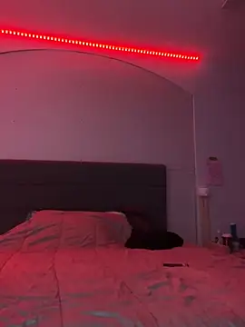 MarcusAndMarissa4ev online show from March 20, 2025, 7:03 am