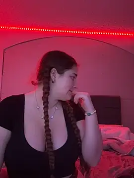 MarcusAndMarissa4ev online show from February 3, 2025, 10:25 am