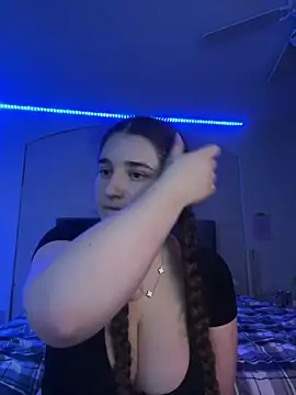 MarcusAndMarissa4ev online show from February 21, 2025, 10:28 am