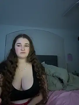 MarcusAndMarissa4ev online show from January 22, 2025, 8:40 am