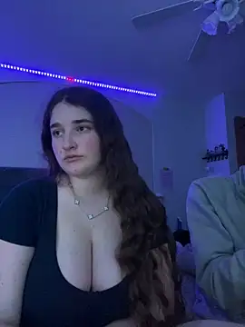 MarcusAndMarissa4ev online show from March 7, 2025, 5:40 am