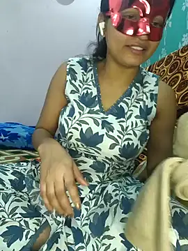 bigtitsqueen online show from January 29, 2025, 3:33 am