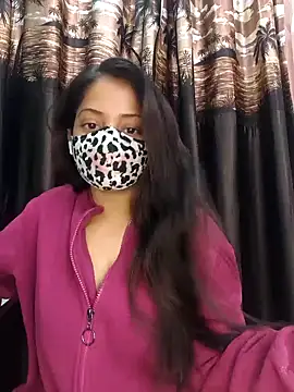 bigtitsqueen online show from January 15, 2025, 3:54 am