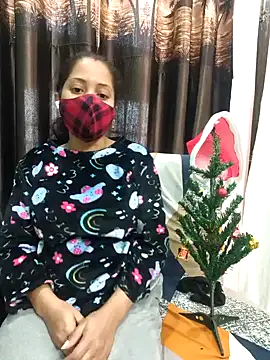 bigtitsqueen online show from December 19, 2024, 9:18 am