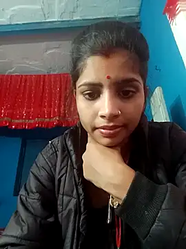 Nisha Cute online show from November 12, 2025, 2:48 am
