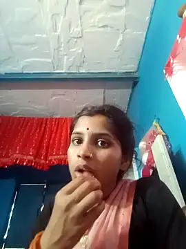 Snapshot of Nisha_Cute chatting on April 24, 2026, 10:06 am Nisha Cute online show from April 24, 2026, 10:06 am