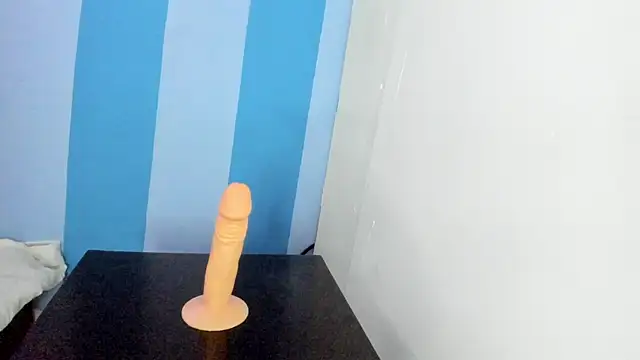 britny clouds online show from January 3, 2025, 12:07 pm