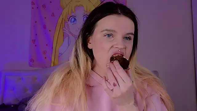 Snapshot of HanaMitsuri chatting on September 19, 2025, 5:44 am HanaMitsuri online show from September 19, 2025, 5:44 am