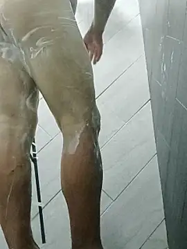 luchoarr online show from October 9, 2025, 11:05 pm