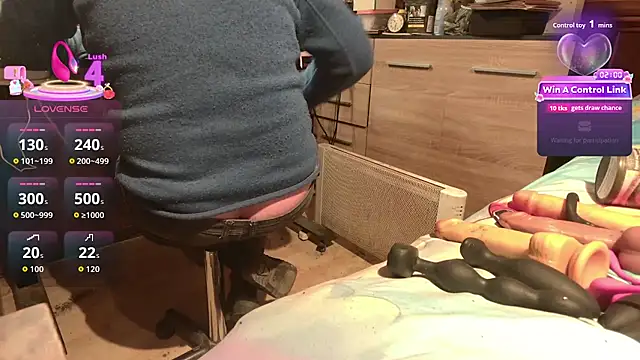 misteryman1956 online show from April 15, 2026, 8:31 am