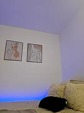 VictoriaEvaans  online show from March 13, 2025, 9:59 pm