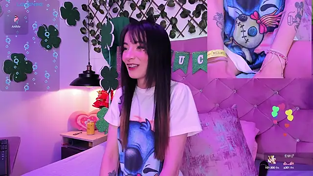 Snapshot of lauren_evans96 chatting on March 15, 2025, 4:24 am lauren evans96 online show from March 15, 2025, 4:24 am