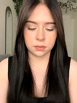  SweetCandyy online show from October 10, 2025, 7:36 pm