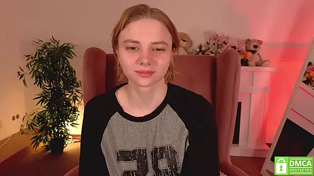 MirraBellanta online show from March 25, 2026, 11:36 pm