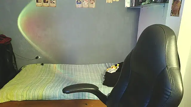 Snapshot of kairozz chatting on March 9, 2025, 4:22 pm kairozz online show from March 9, 2025, 4:22 pm