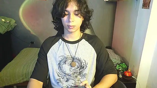 Snapshot of kairozz chatting on March 8, 2025, 7:20 pm kairozz online show from March 8, 2025, 7:20 pm