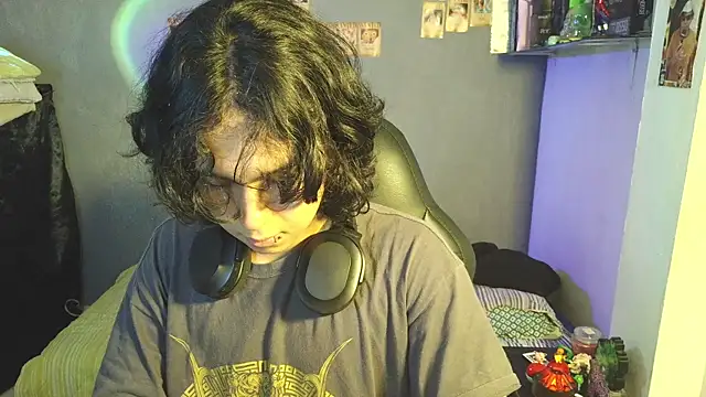 Snapshot of kairozz chatting on March 17, 2025, 10:08 pm kairozz online show from March 17, 2025, 10:08 pm