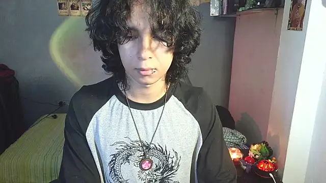 kairozz online show from March 11, 2025, 12:39 pm