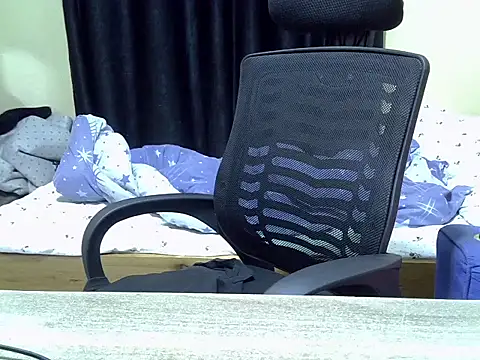 Snapshot of Horny-slut_ chatting on January 16, 2026, 8:57 pm Horny-slut online show from January 16, 2026, 8:57 pm