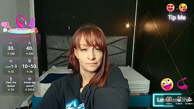 NatashaMason  online show from September 29, 2025, 12:11 pm