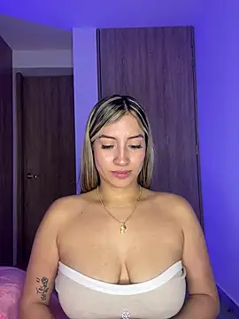 Issabela G1 online show from March 7, 2025, 2:04 am