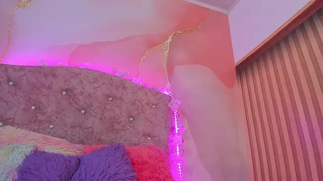 Bella  sweet online show from February 21, 2025, 6:48 pm