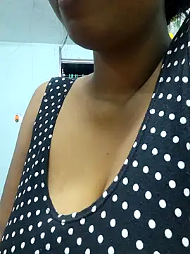 royaldoll-143 online show from January 21, 2025, 8:21 pm